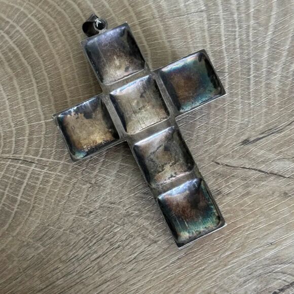 Vintage Zuni Navajo Western Coral Sterling Silver Cross Pendant - Picture 3 of 4